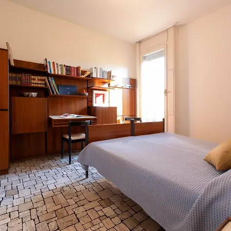 Lucy - Porzione Di Con Giardino Holiday home