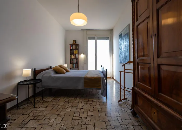 View - Parking - Ac - 4br Nyaraló