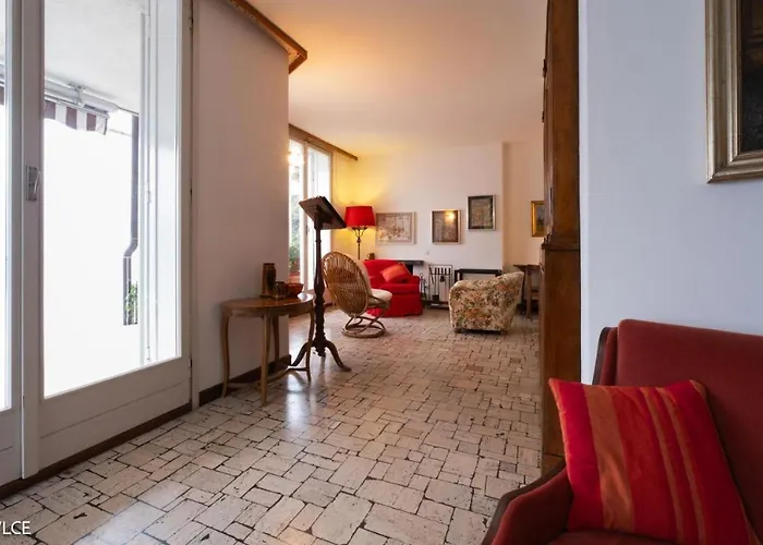 View - Parking - Ac - 4br Nyaraló Varenna