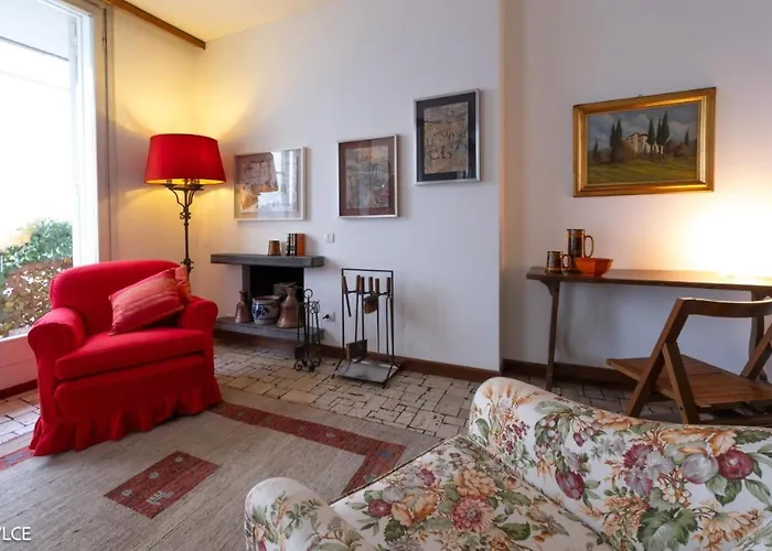 Villa Lucy - Lake View * Βαρένα