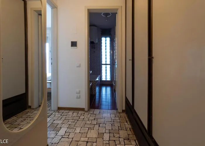 Villa Lucy - Lake View * Βαρένα