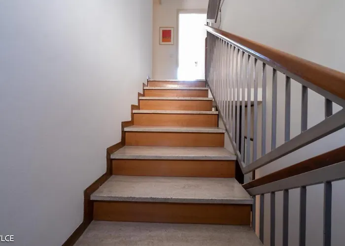 Villa Lucy - Lake View * Βαρένα